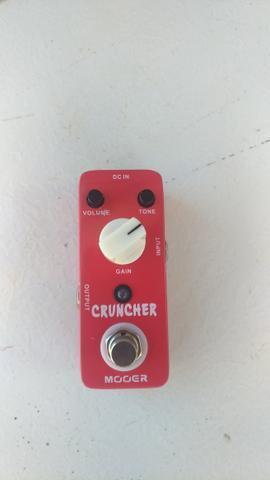 Pedal Crunher Distorction Mooer + Cabo
