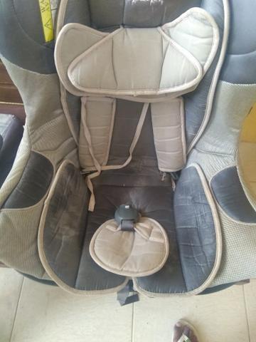 Cadeira pra viajar bebê confort