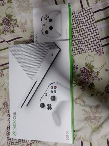 Xbox One S Usado Apenas 7 Meses Completo