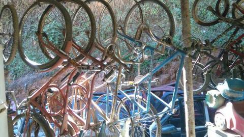 Bicicletas antigas etc