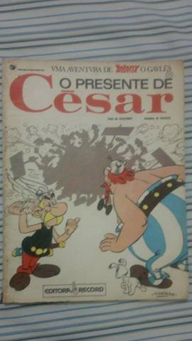 Hq Quadrinhos Asterix O Presente de Cesar Ed. Record R$25