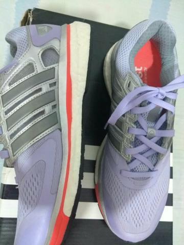 Tênis adidas feminino boost running