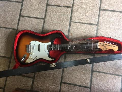 Guitarra Fender Squier Bullet - Stratocaster