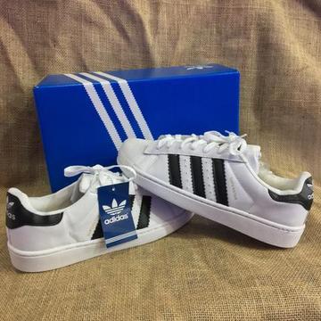 Adidas superstar 110 reais