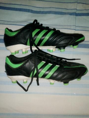 Chuteira Adidas Adipure