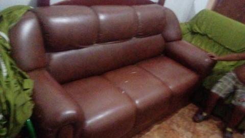 Sofa usado por
