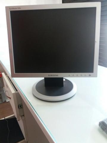 Monitor Samsung 15.6 POL
