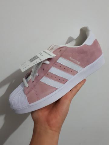 Tênis Adidas Superstar