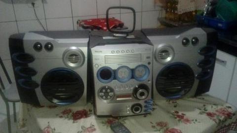 Vendo som philips com defeito