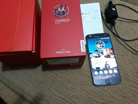 Moto z2 play