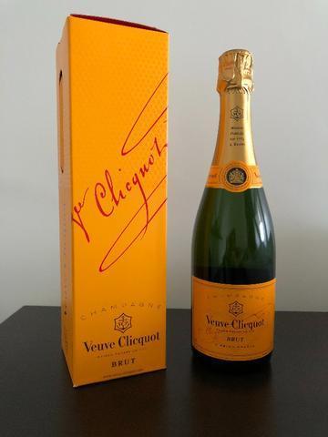Champagne Veuve Clicquot Brut C/ Caixa 750ml (Original)