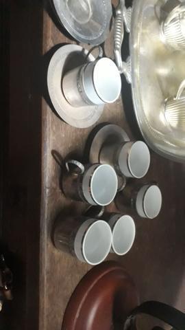 Jogo de cha e cafe antiguidade/ vendo ou troco