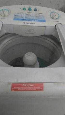 Lavadora de roupas entrego