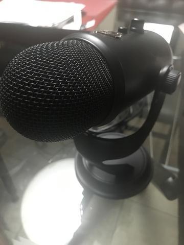 Microfone Blue Yeti Condensador USB - Black Edition