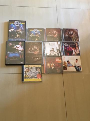 Coleção de cds e dvds