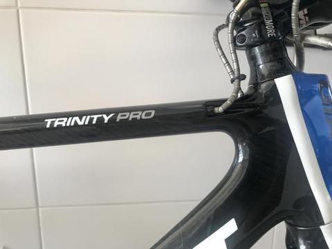 Bicicleta Giant Trinity Pro