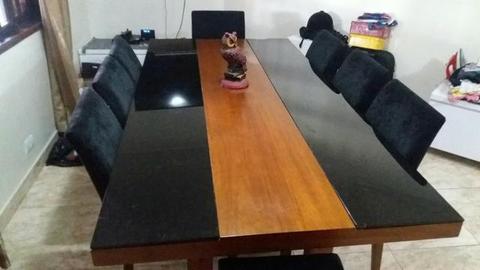 Conjunto de Mesa de Jantar com 8 cadeiras