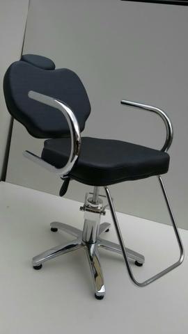 Cadeira hidraulica para cabeleireiro reclinavel talita