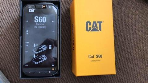 Smartphone Caterpillar S60 Dual SIM 32GB Tela 4.7