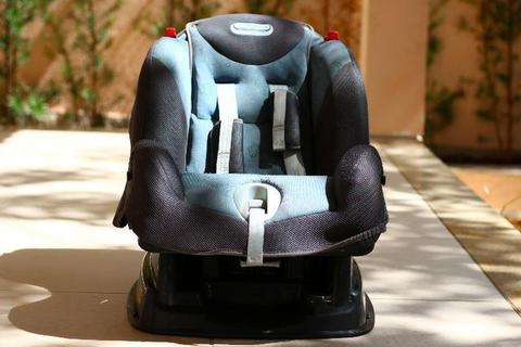 Cadeira Para Auto NEO Matrix de 0 a 25 Kg - Burigotto