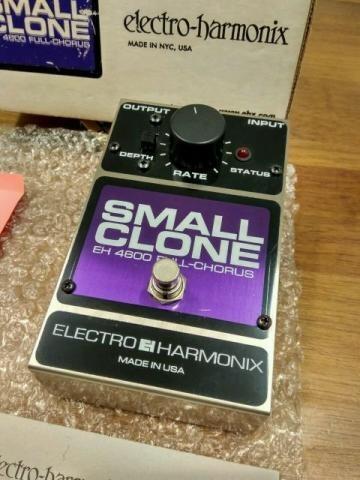 Pedal Electro Harmonix Small Clone Classic Chorus