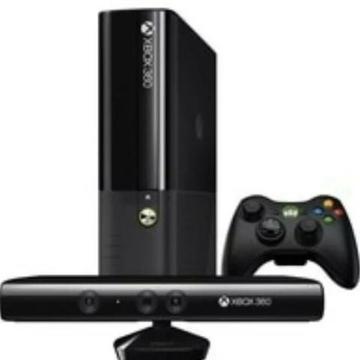 Console Xbox 360 4GB + Kinect Sensor + 3 Games para Kinect + Controle sem fio