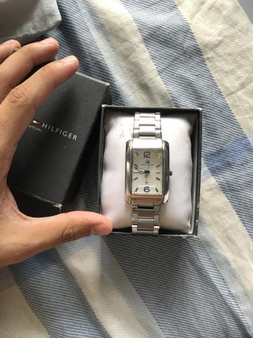 VENDO relógio TOMMY HILFIGER 150reais