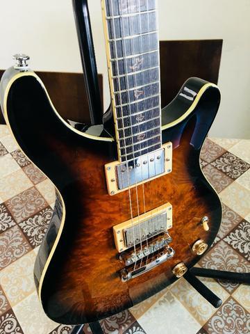 Guitarra Tagima PR 100 Special series seminova com captadores Epiphone e cordas Daddario n
