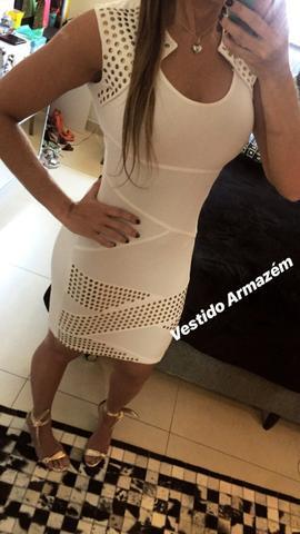 Vestido marca Armazém tamanho M