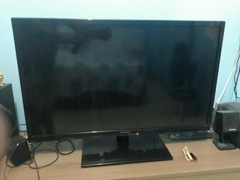 Vendo tv led 32 polegadas