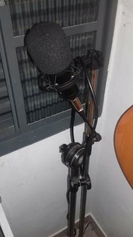 Microfone BM800