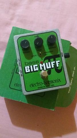 Pedal de Distorção/Sustain Electro Harmonix Big Muff Pi