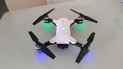 Drone Com Câmera HD 720P (Em tempo real). NOVO - Câmera de ângulo amplo de 120 graus