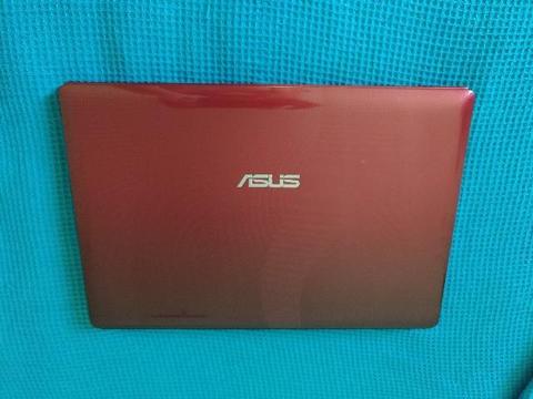 Notebook Asus K43E i5, 8GB memória, HD 1TB