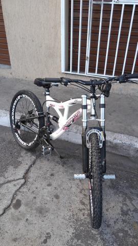 Bicicleta aro 26