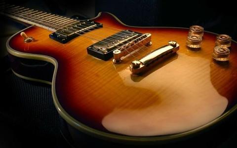 Conserto e Regulagem de instrumentos Luthier Guitarra pontes Floyd Rose amplificador Baixo