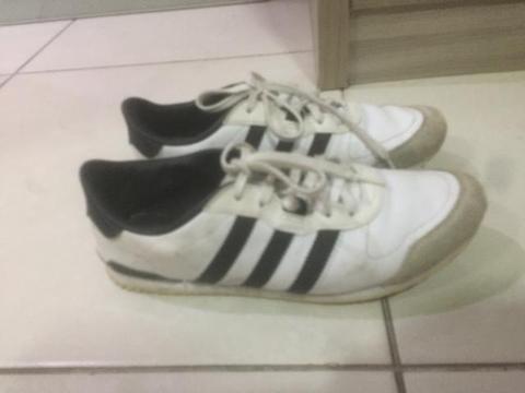 Tênis adidas original