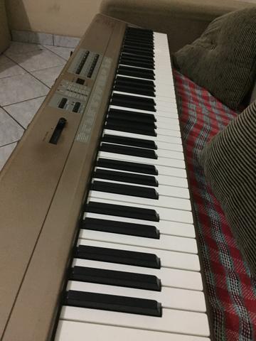 Piano Kurzweil SP76