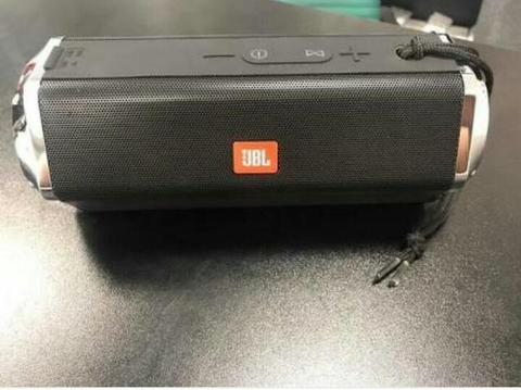 Vendo 2 caixas charge 3 jbl