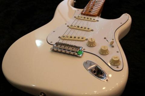 Fender Stratocaster Jimi Hendrix Nova Menor Preço Do Brasil