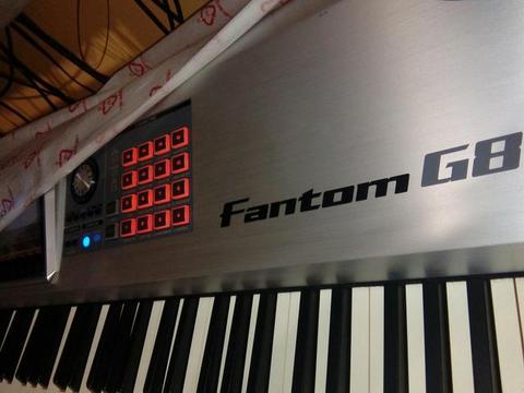 Roland Fantom G8