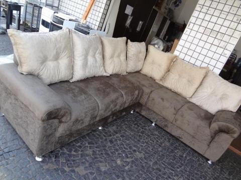 Sofa de canto enorme.3.60 cm leia o auncio