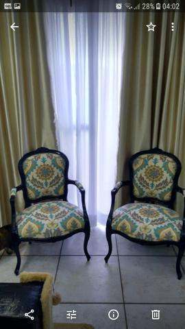 Cadeiras Luis XV originais com estofado novo