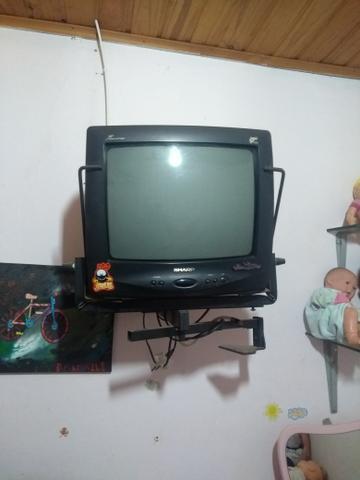 TV 14 polegadas Charp