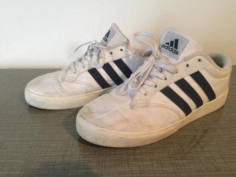 Tênis adidas White blue