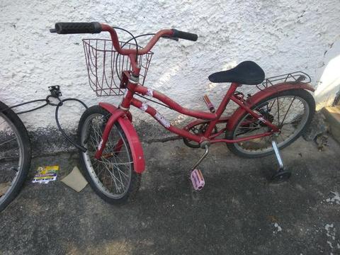 Bicicleta infantil usada