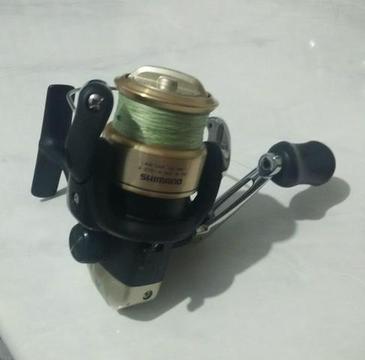 Molinete Shimano AX 1000