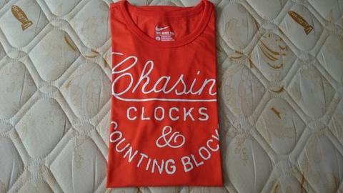 Camiseta Nike Chasin' - tam. G