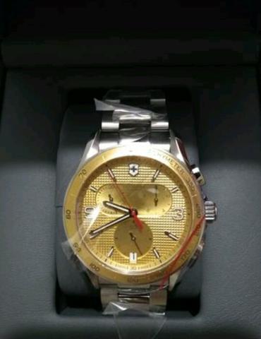 Relógio Suíço, victorinox chrono, classic 251658 Novo