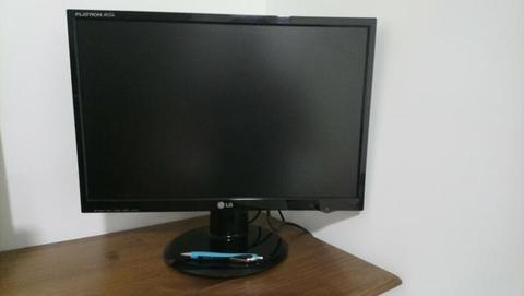 Monitor LCD wide-screen 21'